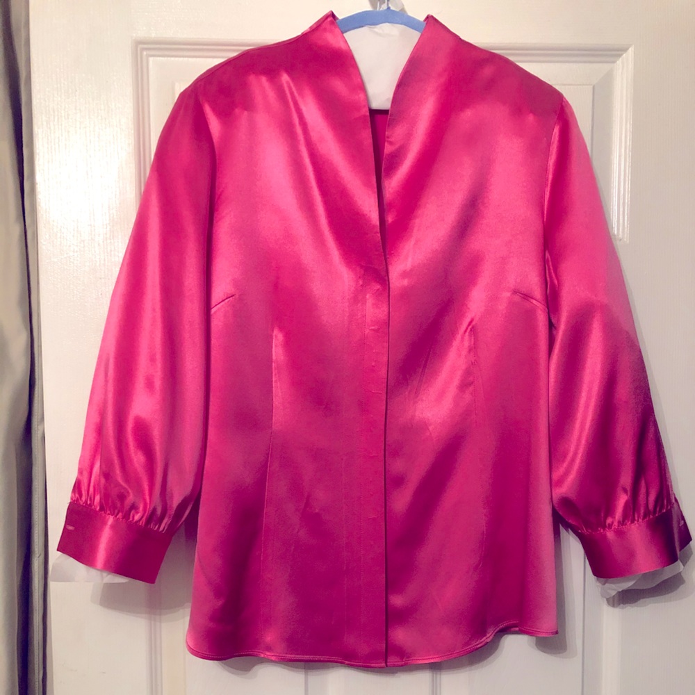 🔥SALE🔥Lafayette 148 NY 100% Silk Blouse